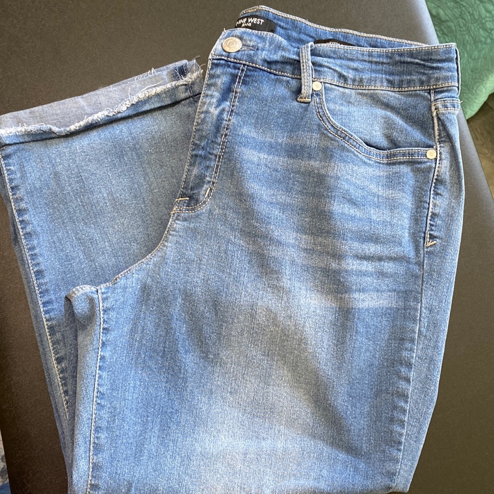 Nine West Christie Capri